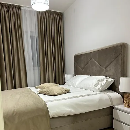 Bb Apartment *